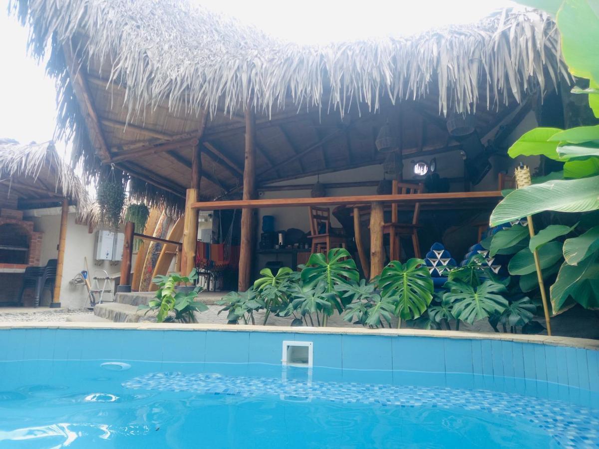 Tres Palmas Hotel Montañita Exterior foto